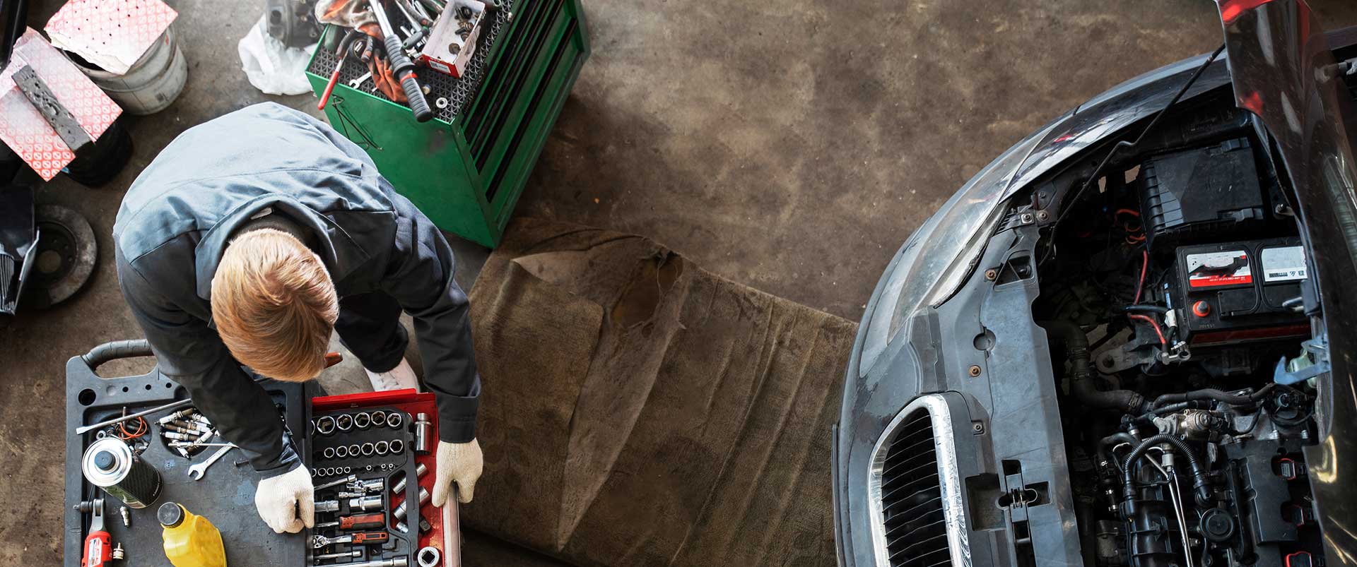 Red Star Tyres & Exhausts