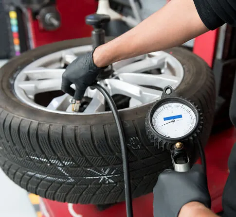 Red Star Tyres & Exhausts